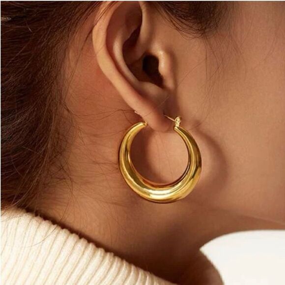 Anthropologie Jewelry - Minimalist hoop cuff earrings #427